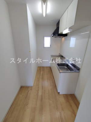 【内装】 | サンシャトレ神ノ輪 | 別部屋写真です。