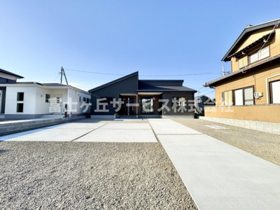 【外観】 | 焼津市利右衛門 2期 新築一戸建て 2号棟 | 現在建築中の外観画像です。ご内覧は同じメーカーの完成物件へご案内いたしますので、いつでもご相談ください！