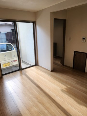 【居間・リビング】 | 城南町二丁目戸建