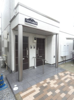 ★建物入り口★