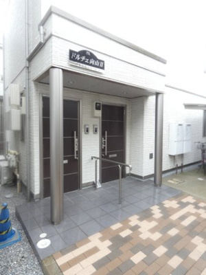 ★建物入り口★