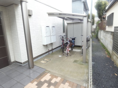 ★屋根付駐輪場★（空き状況・使用料等詳細はご確認下さい）
