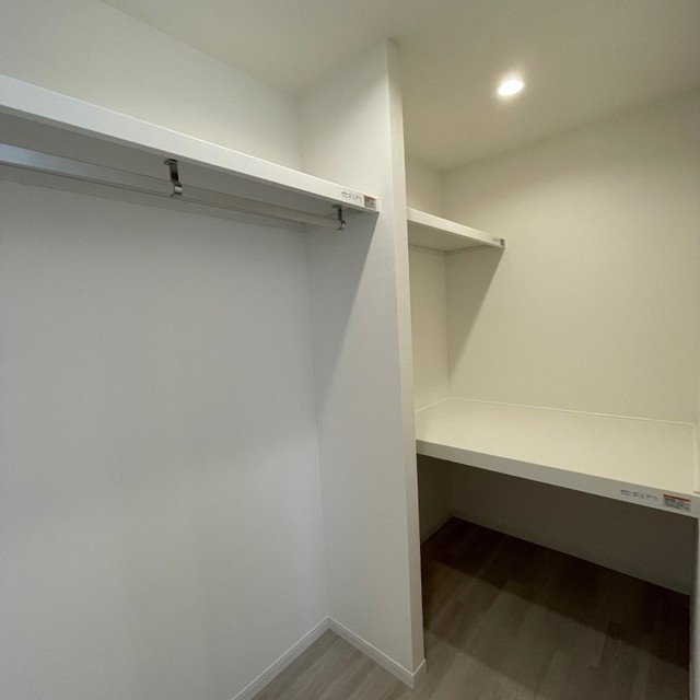 羽島郡岐南町薬師寺７丁目の一戸建ての収納