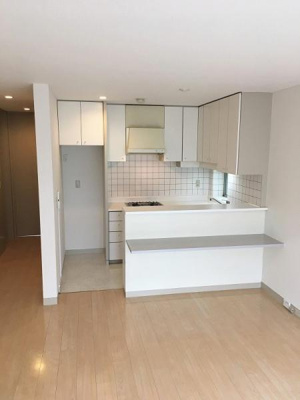 【居間・リビング】 | パシフィックハウス池尻