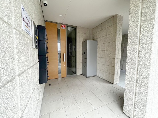 エキミエール戸部のエントランス