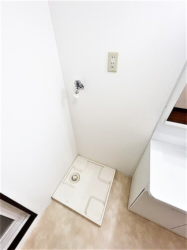 グランドールアサヒのその他|室内洗濯機置場　※2022年9月撮影