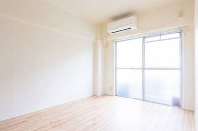 【居間・リビング】 | ビレッジハウス願万地2号棟 | ビレッジハウスの同一物件・同一タイプの間取りの写真です