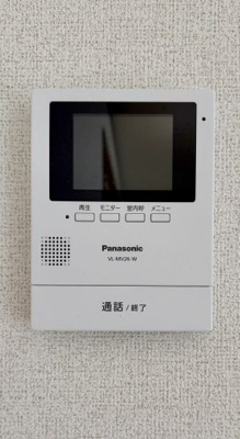【周辺】 | シャン・ド・フルール | ファミリーマート様までまで680m