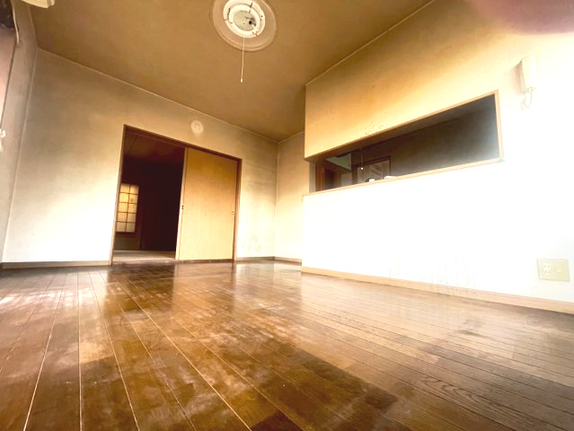 八街市山田台の洋室