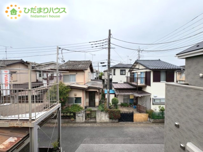 吉見町久保田　中古戸建の展望|あたたかな光が差し込む、南向きのバルコニー(#^^#)