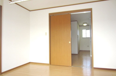 【居間・リビング】 | ベル・コーポ・デヌシＢ