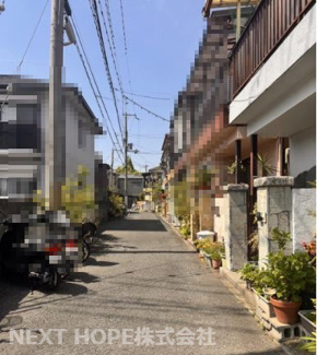 【前面道路含む現地写真】 | 伊丹市池尻７丁目中古テラスハウス | 前面道路は西側に私道幅員約3.9ｍに面しております！