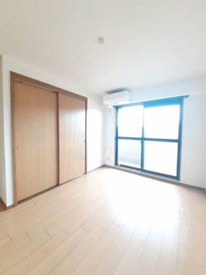 【居間・リビング】 | パラッツォ・アウローラ | おしゃれな居間です