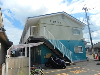 【外観】 | ルミネハイツ | 外観は落ち着いています