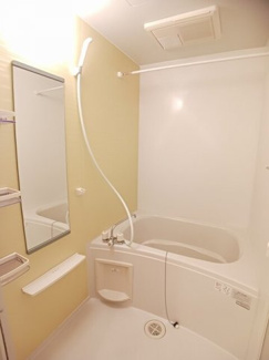 【浴室】 | セイバリー | コンパクトで使いやすいお風呂です