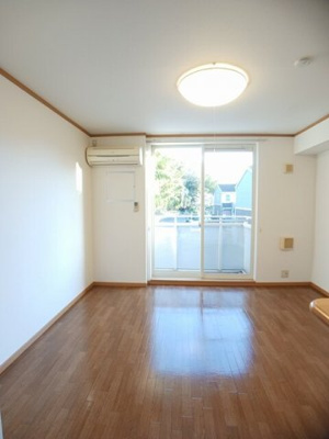 【居間・リビング】 | ネオハイムＤ | 居間です