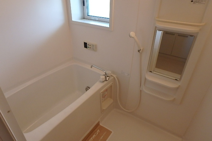 リビングタウン八日市場　Aの浴室