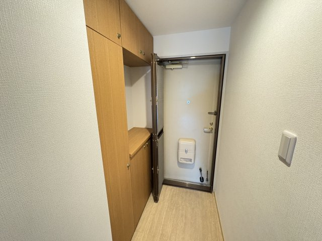 ライオンズマンション朝霧北の玄関