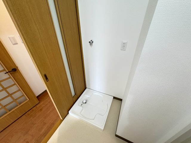 ライオンズマンション朝霧北のランドリースペース