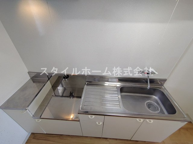 サンシャトレ神ノ輪のキッチン|別部屋写真です。