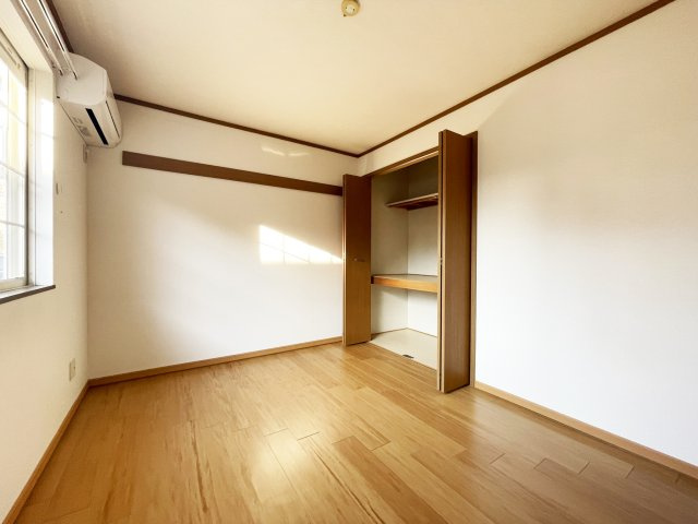 バーシア名賀の駐車場|駐車場完備です