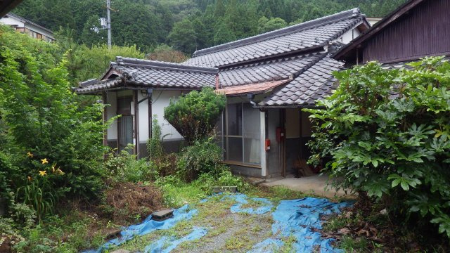 得平住宅の庭