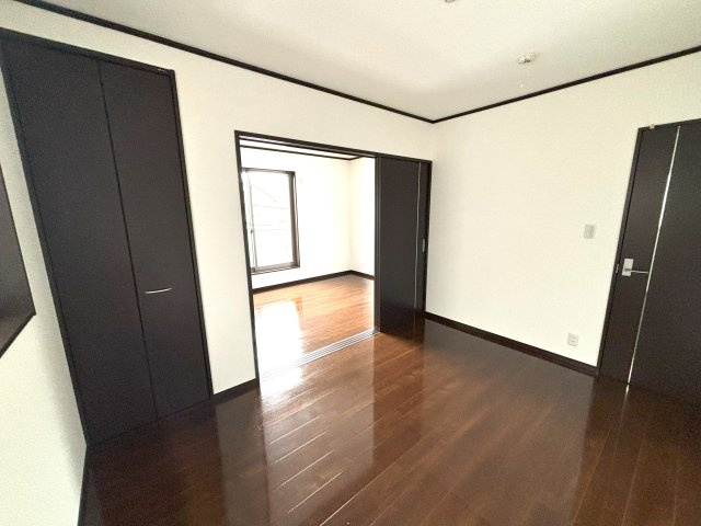 【洋室】の画像