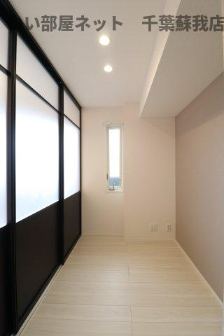 仮）D-ROOM長洲２丁目の寝室|落ち着いた色調の寝室です