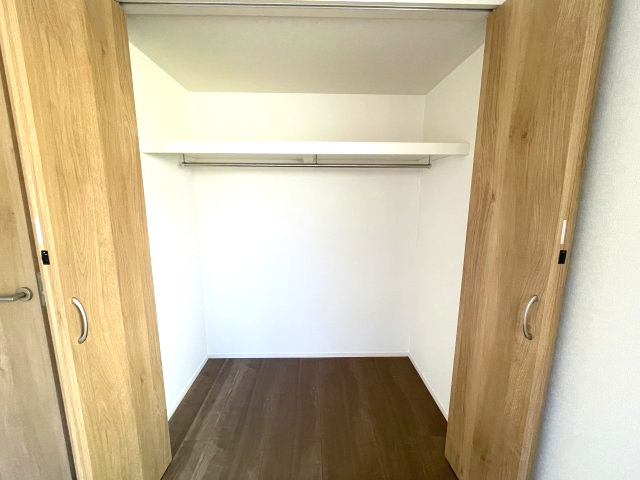 西区古江西町　№35473の収納|洋室6帖内収納