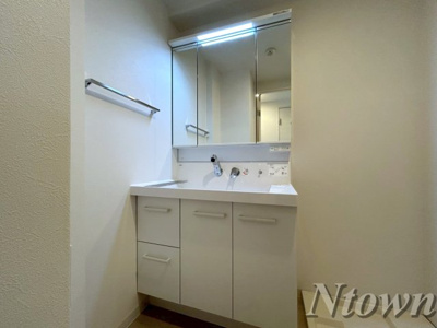 【独立洗面台】 | Cion Nagoya meieki | 独立洗面台あり、毎朝おしゃれに忙しい女性の方におすすめです