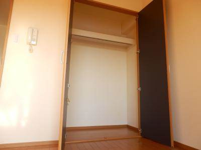 TIMUR九条（ティムール九条）の収納|クローゼット