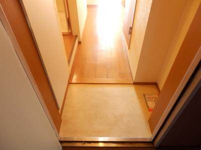 TIMUR九条（ティムール九条）の玄関|玄関