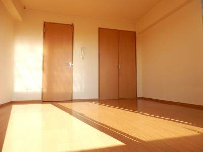 TIMUR九条（ティムール九条）の寝室|洋室