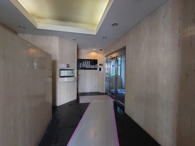 ライオンズマンション阿佐ヶ谷第２のエントランス