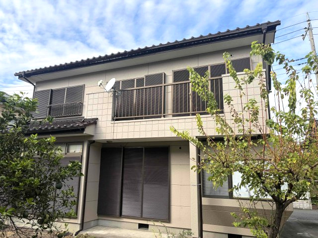 玉村町福島　中古1050の外観