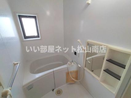 【浴室】 | メゾンウィステリア Ａ棟