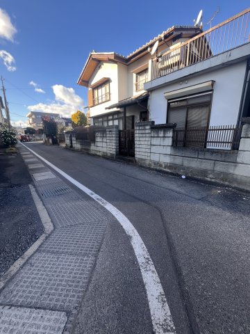 前橋市総社町植野売地の前面道路含む現地写真