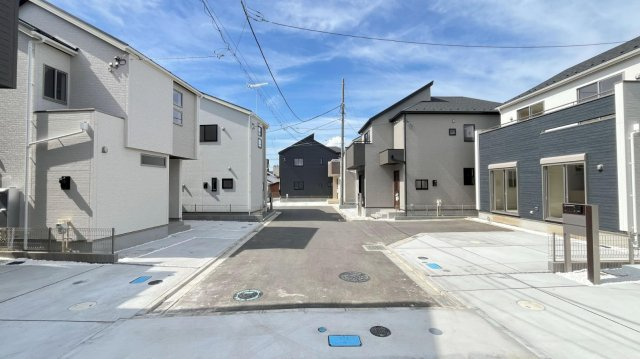 【前面道路含む現地写真】 | ◇◆寒川町小谷2丁目 新築戸建 全12棟【8号棟】◆◇