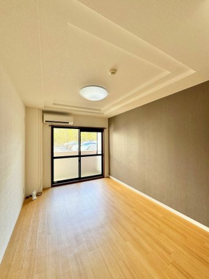 【居間・リビング】 | AXIS-WILL古市.sta | ゆったりとしたリビングです