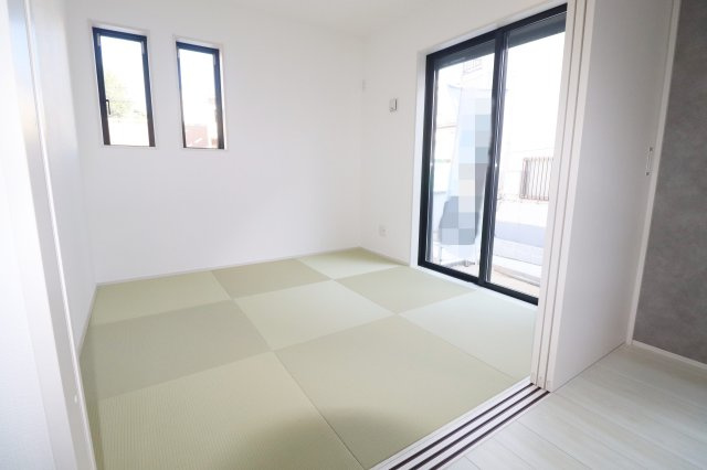 郡山市深沢２丁目　　　　１号棟　　　薫小学校、郡山第３中学区の和室