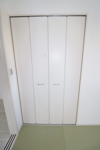 郡山市深沢２丁目　　　　１号棟　　　薫小学校、郡山第３中学区の収納