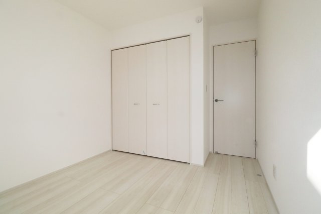 郡山市深沢２丁目　　　　１号棟　　　薫小学校、郡山第３中学区の収納