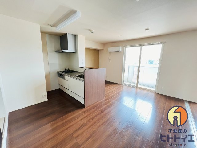 エレガンス筑後の居間・リビング