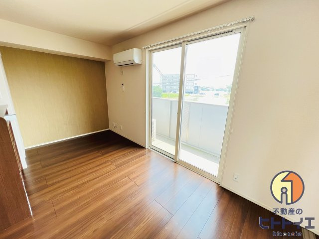 エレガンス筑後の居間・リビング