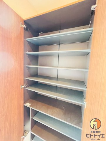 エレガンス筑後の収納|シューズボックスです