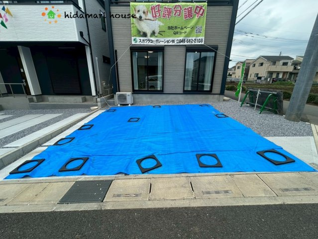 見沼区南中野11期　新築戸建　グラファーレ01の駐車場