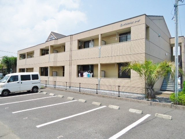 グランティスレーヴの外観|日当たり良好♪