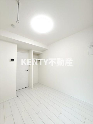 【居間・リビング】 | イスフール | こちらのリビングで趣味の時間をお楽しみください