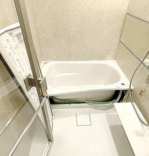 レフィールオーブ麻布仙台坂の浴室