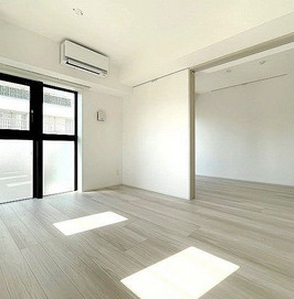 レフィールオーブ麻布仙台坂の寝室